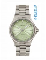 Sinn 556 Sage 鋼帶版本